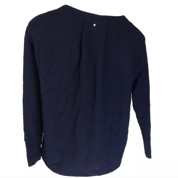 Cuyana V-Neck Pleat Back Sweatshirt - Picture 4 of 4